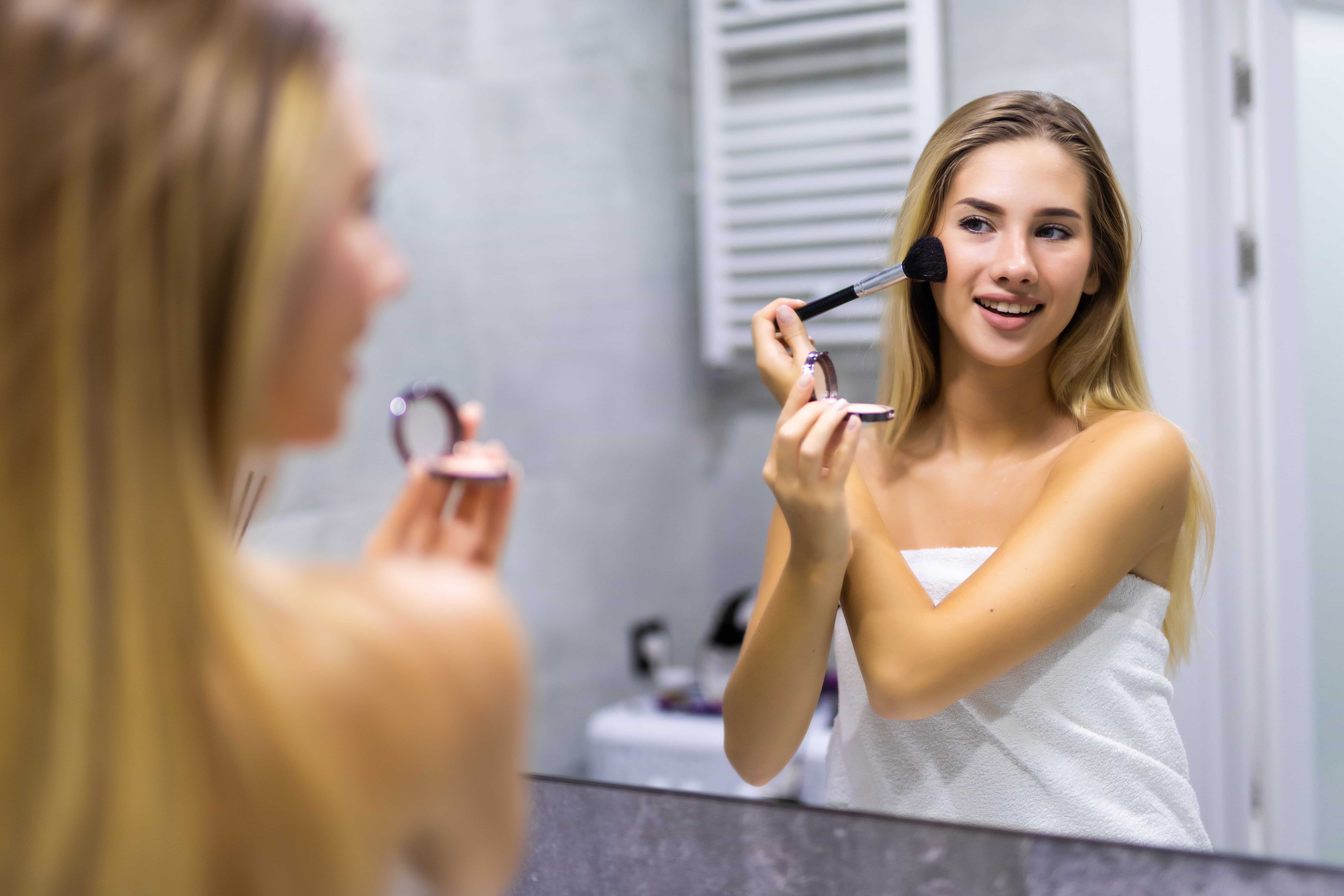 makeup, prime skin, base makeup, makeup tips