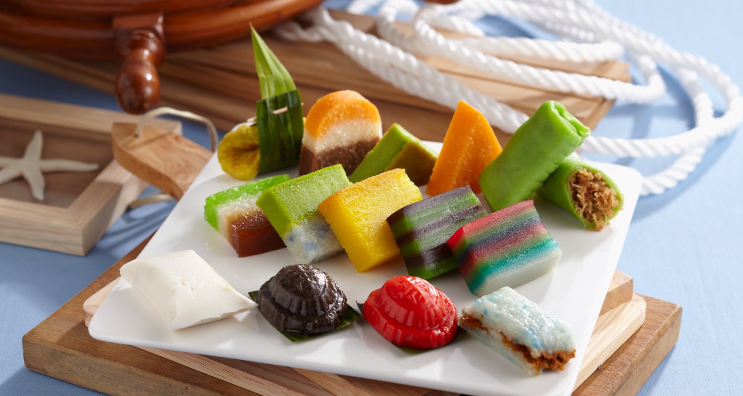 How do Singapore’s most vibrant desserts get so colourful?